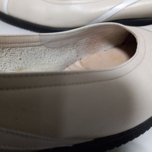 Salvatore Ferragamo Leather Slip On Almond Toe Shoes Cream Women's Size 8.5 4A - Picture 15 of 16